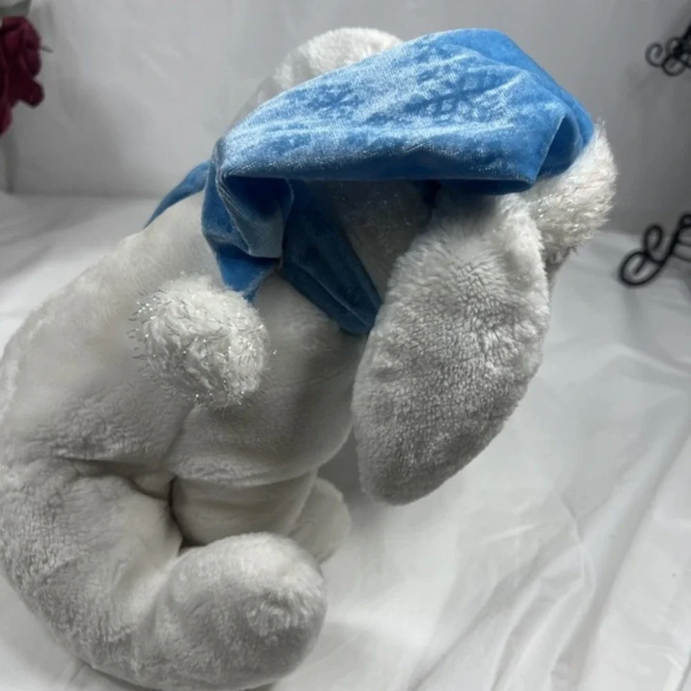 Disney Store Snowflake Pals Eeyore White Blue Scarf Hat 12